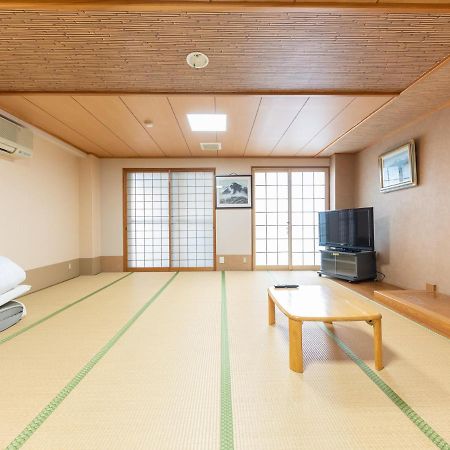 Ryosou Minatosou Joetsu Hotell Exteriör bild