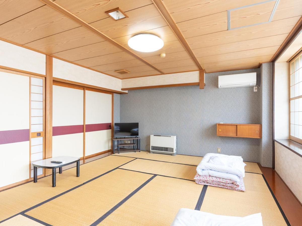 Ryosou Minatosou Joetsu Hotell Exteriör bild