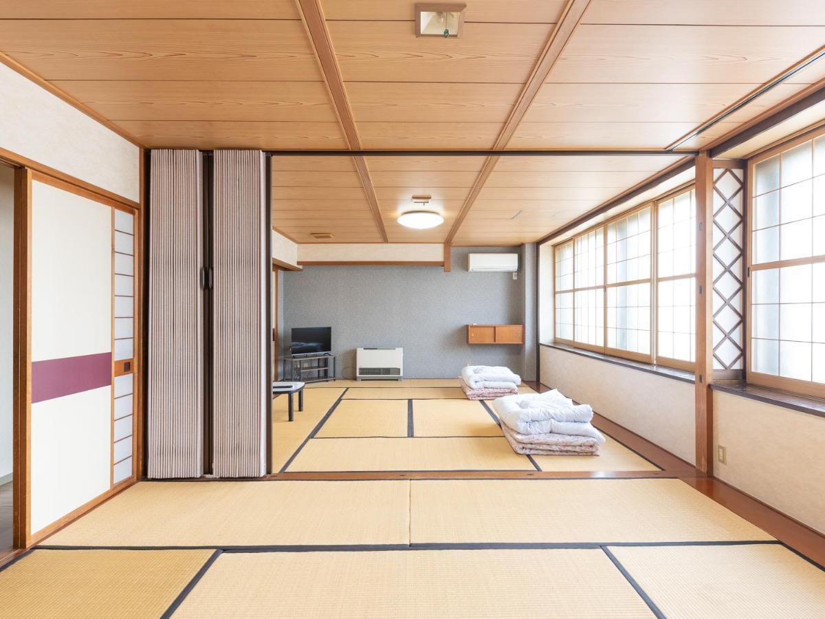 Ryosou Minatosou Joetsu Hotell Exteriör bild